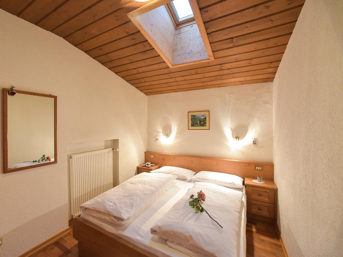 Residence Salvan Corvara In Badia Eksteriør billede